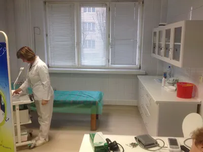 Poradnia NZOZ SZEROKA Lekarz Rodzinny Pediatra Chirurg Proktolog Audiolog Kardiolog, GP NFZ